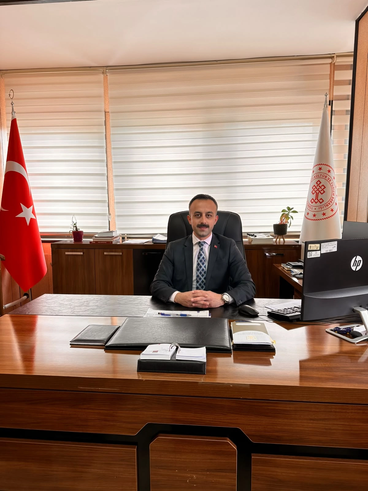Alan Başkanı - İbrahim Gül